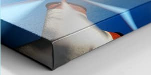 mirrored border canvas